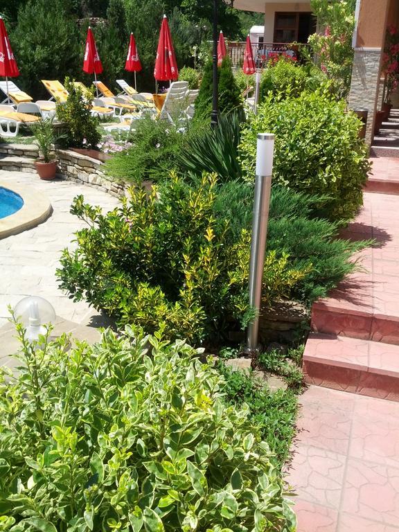 Byala Perla Family Hotel Luaran gambar
